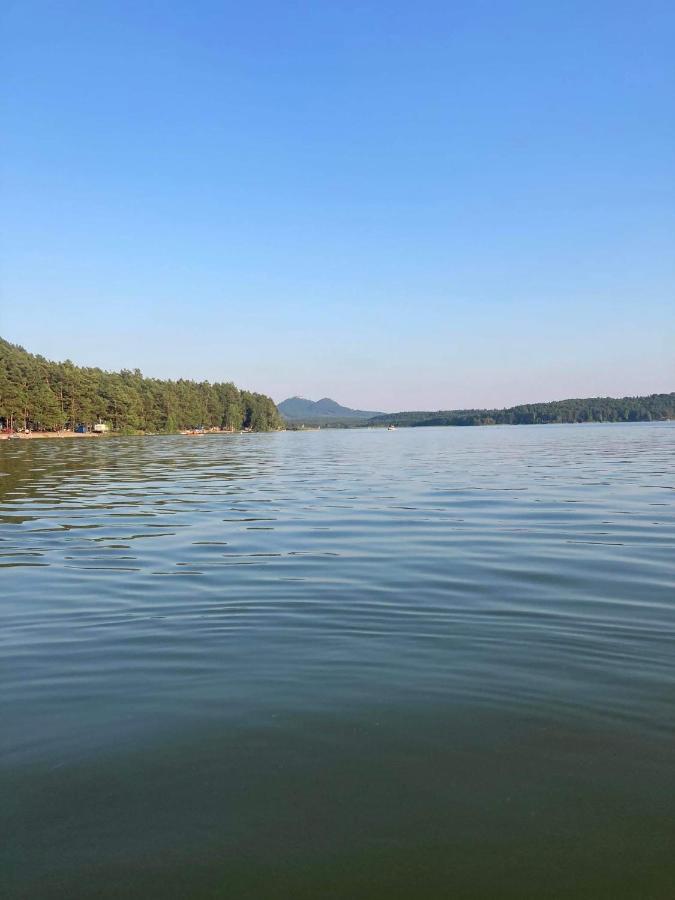 Chatka Maya Machovo Jezero Doksy  Bagian luar foto